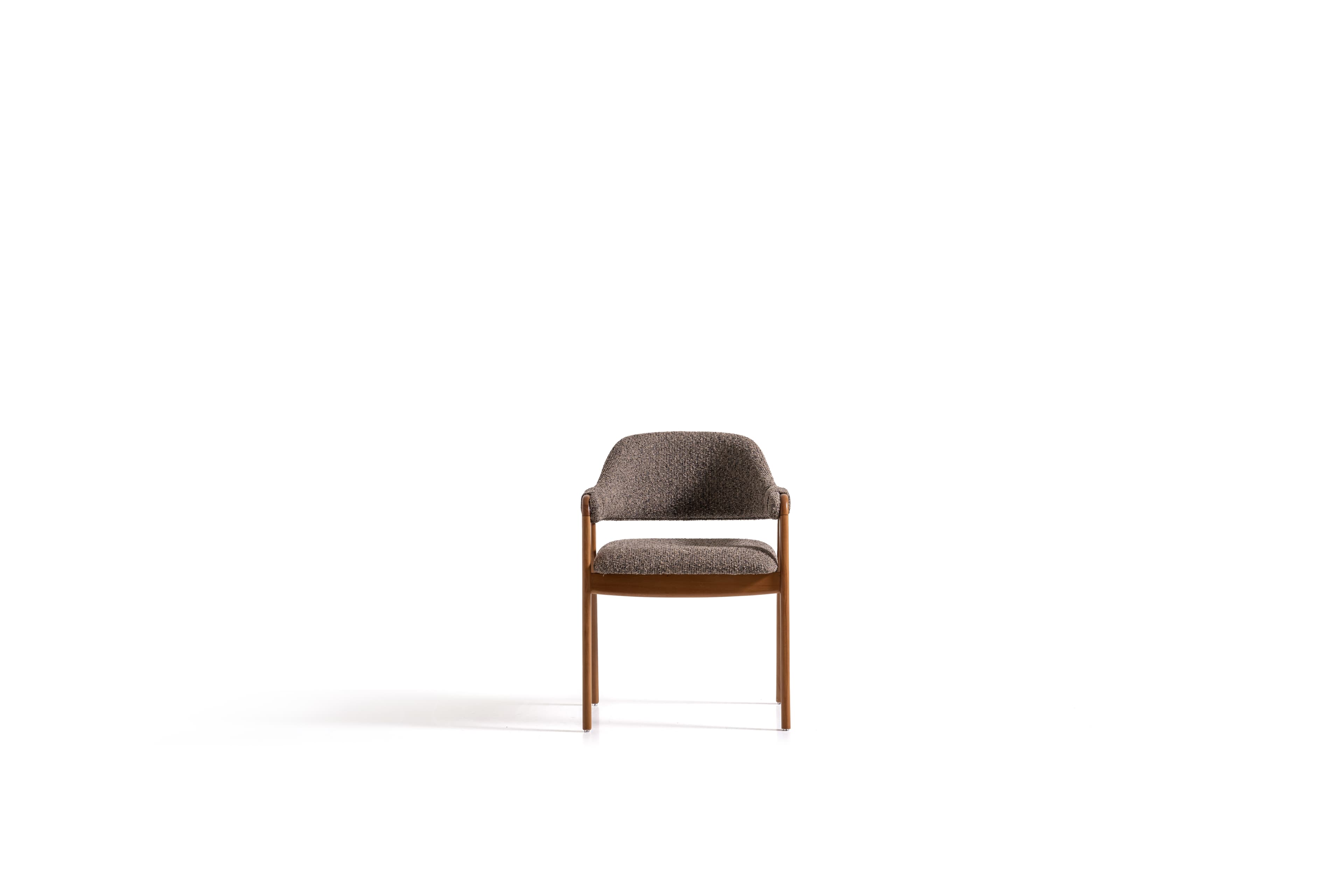 Odette, view 1