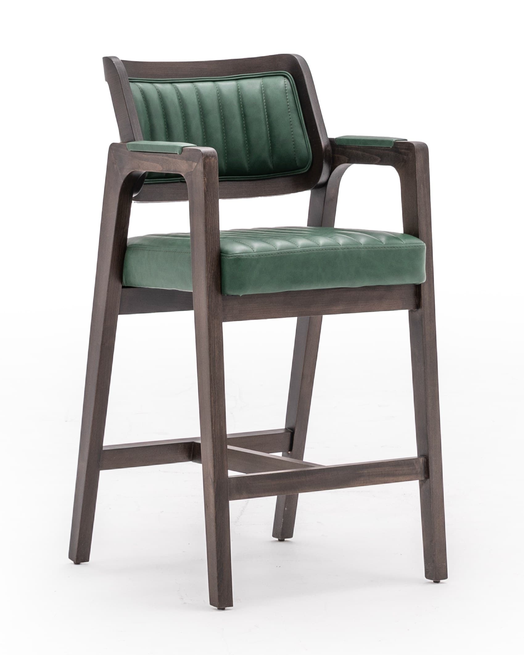Belmon Wicker, view 2